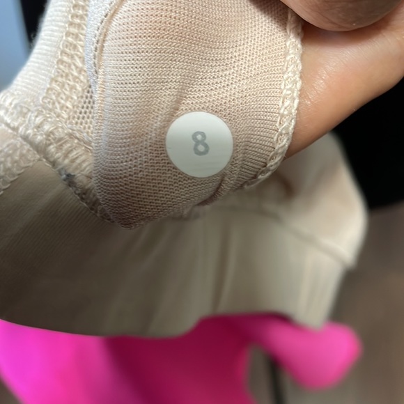 Lululemon Enhearten Tank Size 8 - Picture 5 of 5